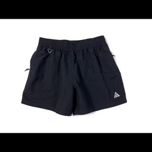 Nike ACG Women's ACG Oversized Shorts Black Size L - DH8350-010